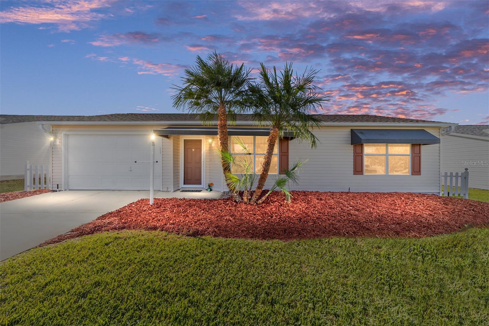 2013 Cardona Way Property Photo 1