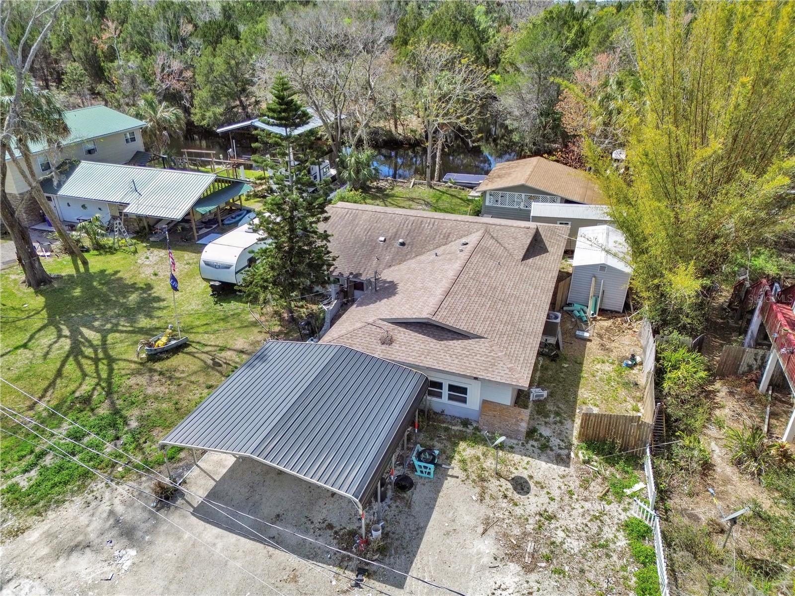 16 Palm Dr Property Photo