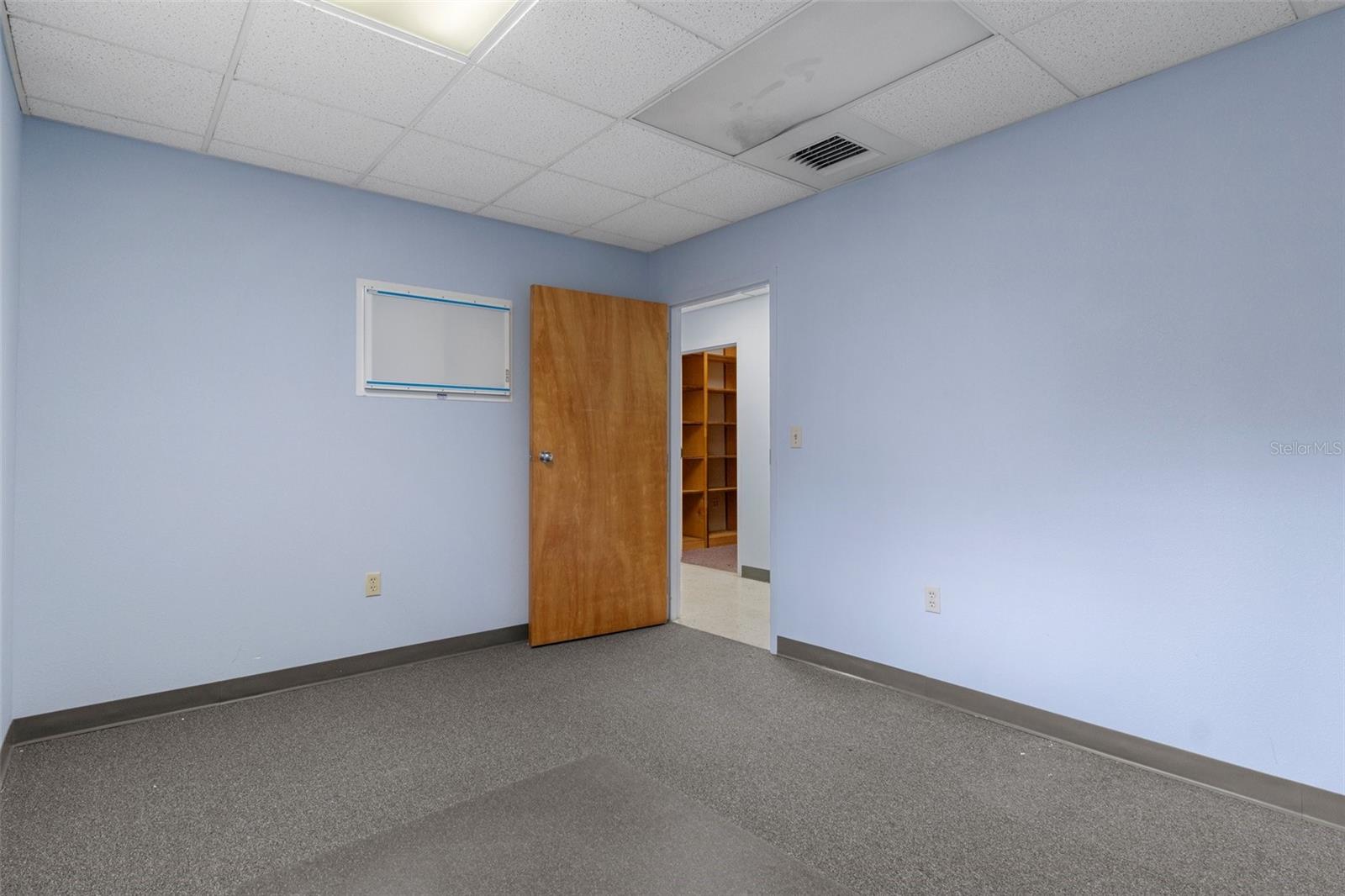 403 W Highland Blvd Property Photo 50