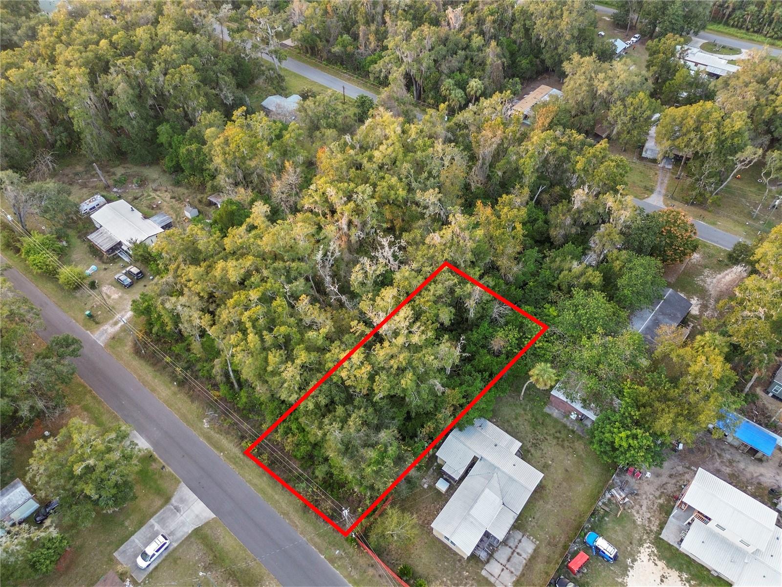 000 W Goldenleaf Ln Property Photo 10