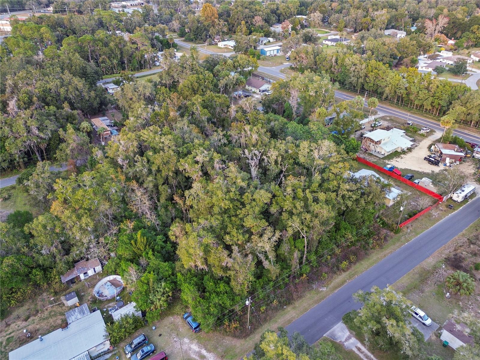 000 W Goldenleaf Ln Property Photo 15