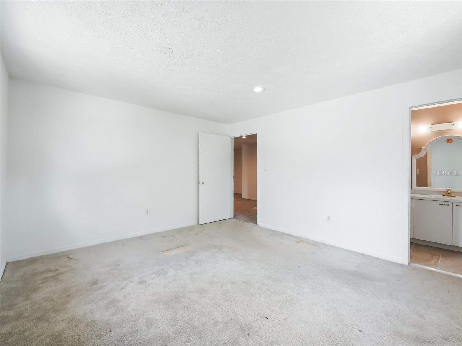 9475 Se 35th Ct Property Photo 32