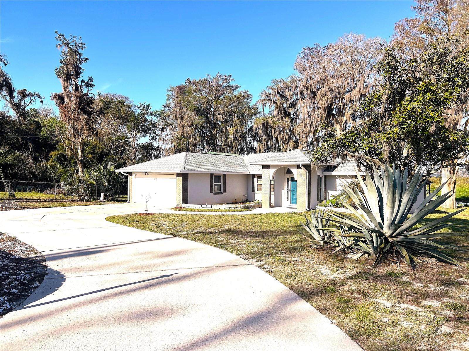 7961 W Riverbend Rd Property Photo