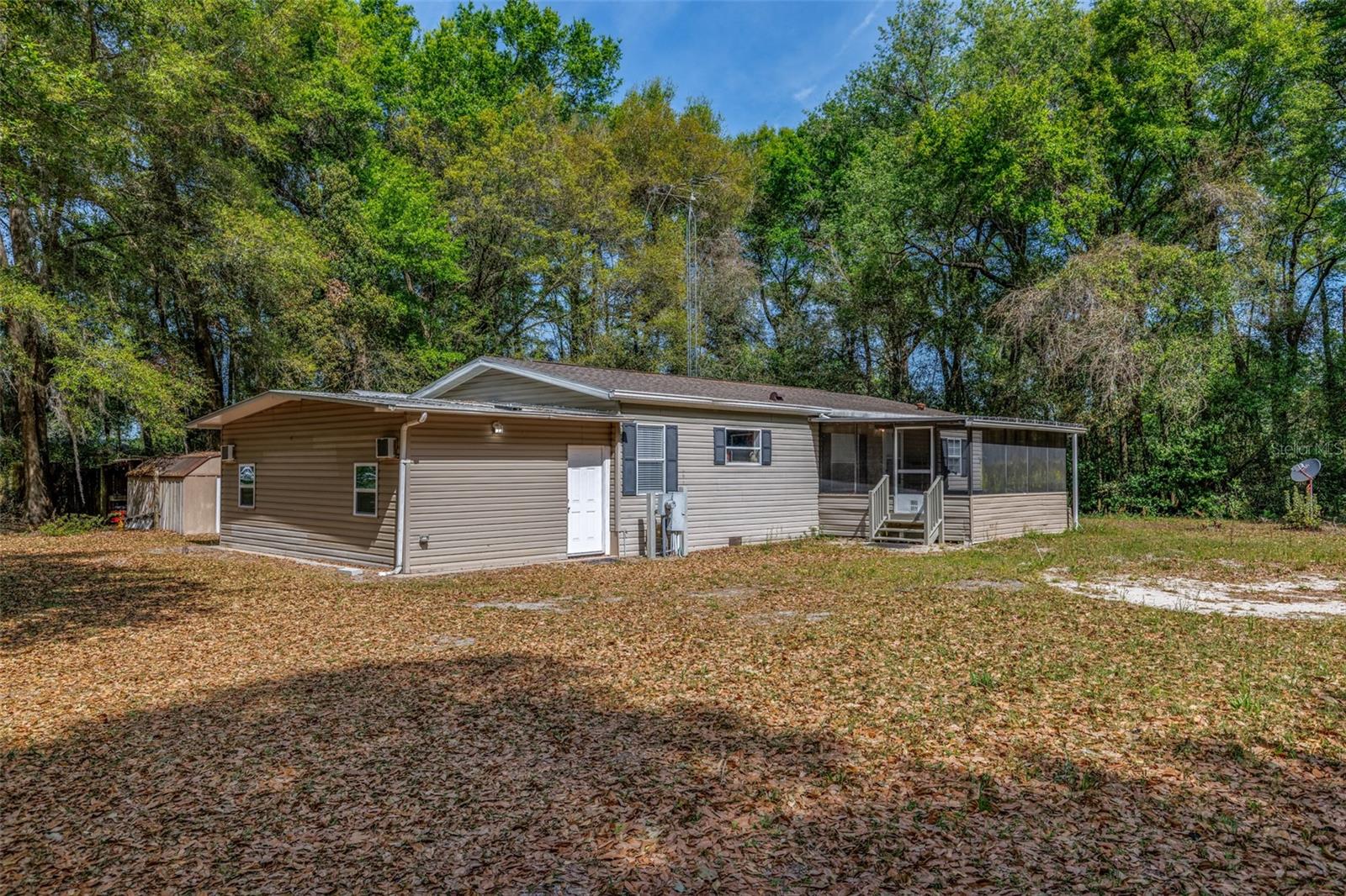 17130 Se 19th Ct Property Photo