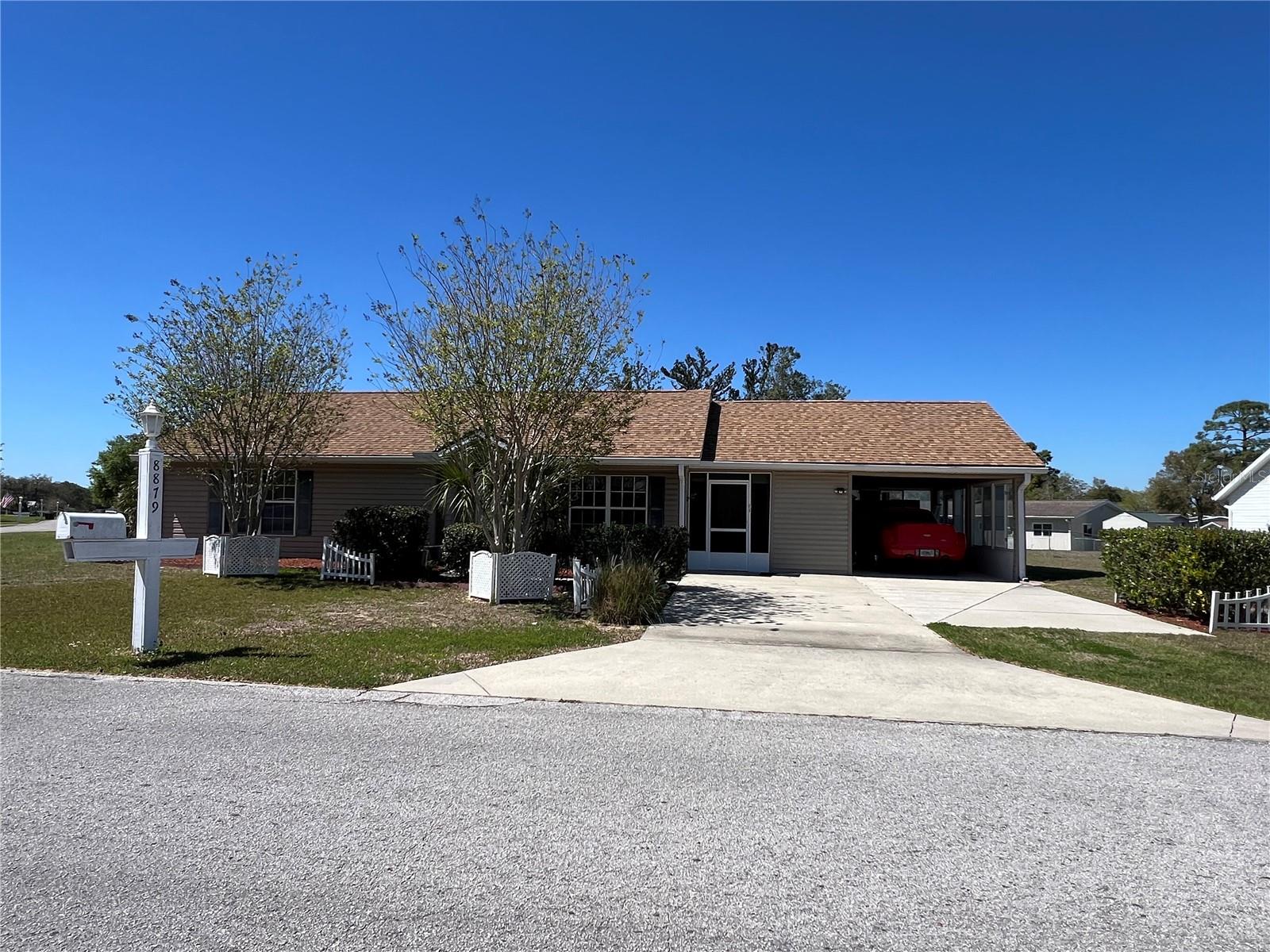 8879 SW 104TH LN Property Photo 1