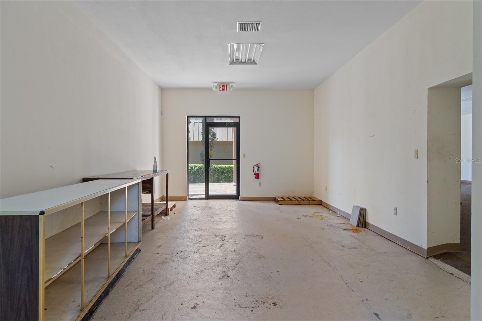 2418 Highway 44 W Property Photo 23