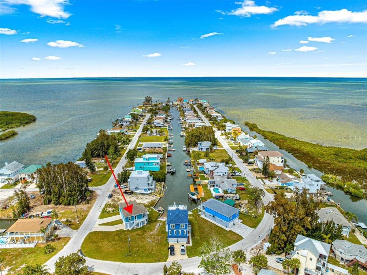6771 Seaview Blvd Property Photo 1