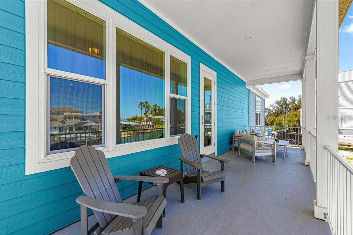 6771 Seaview Blvd Property Photo 4