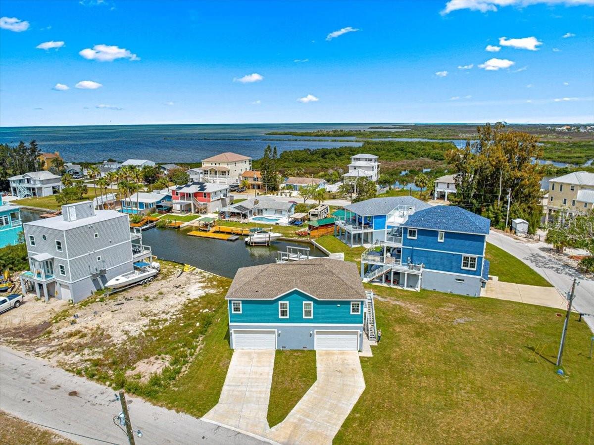 6771 Seaview Blvd Property Photo 14