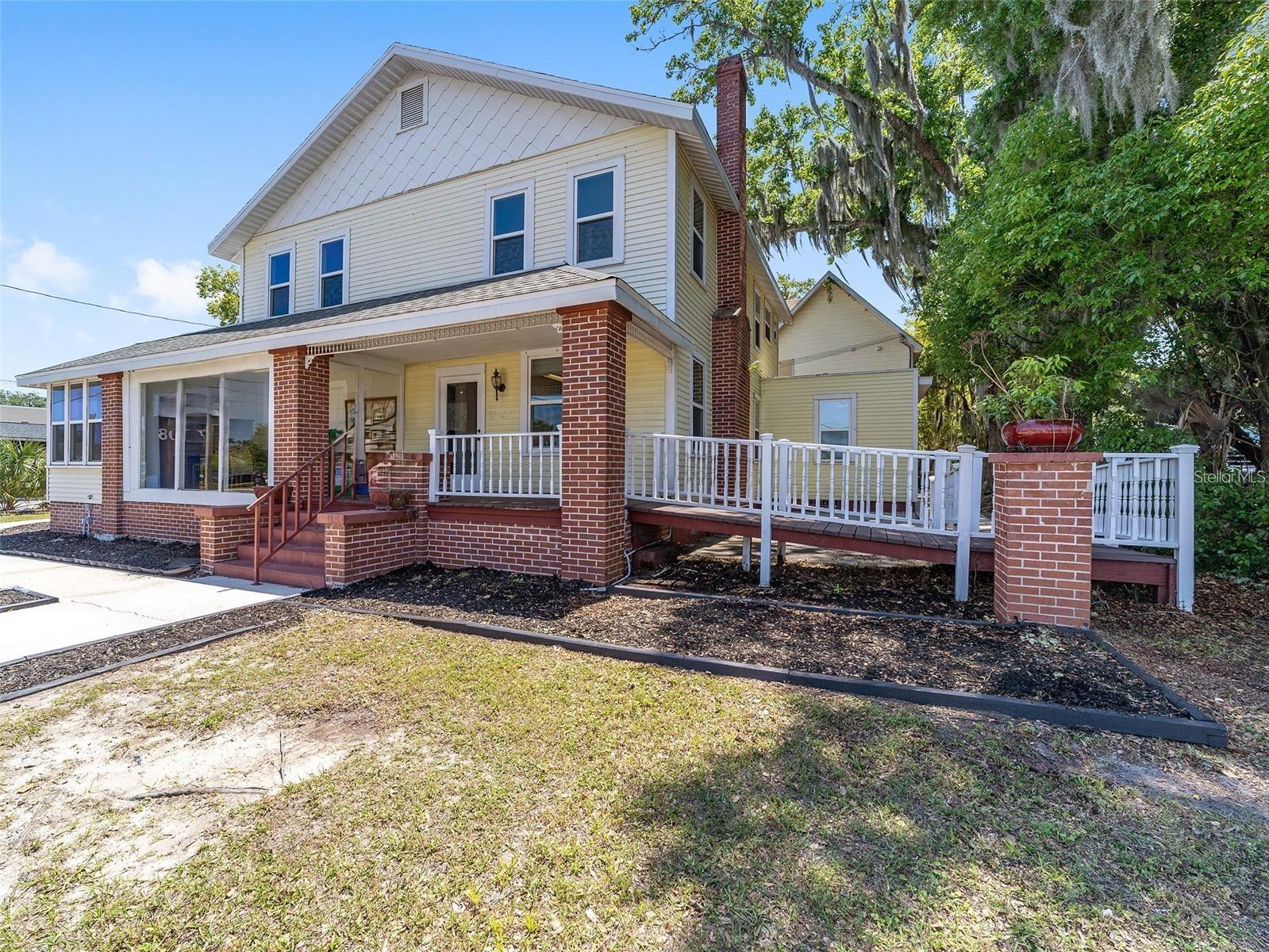 1008 E Silver Springs Blvd Property Photo 1