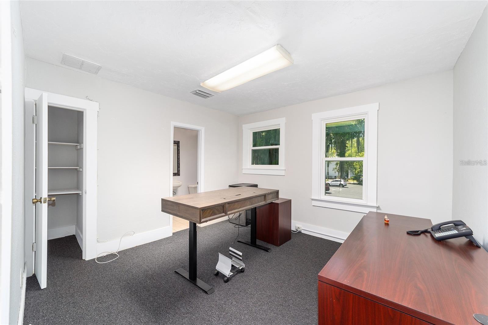 1008 E Silver Springs Blvd Property Photo 26