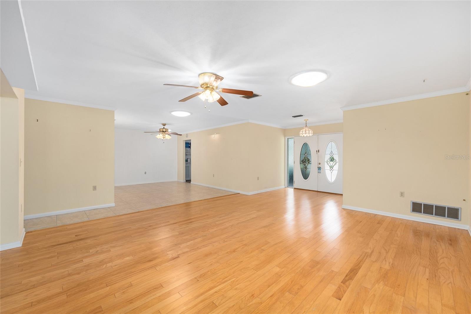 12180 Maple St Property Photo 19