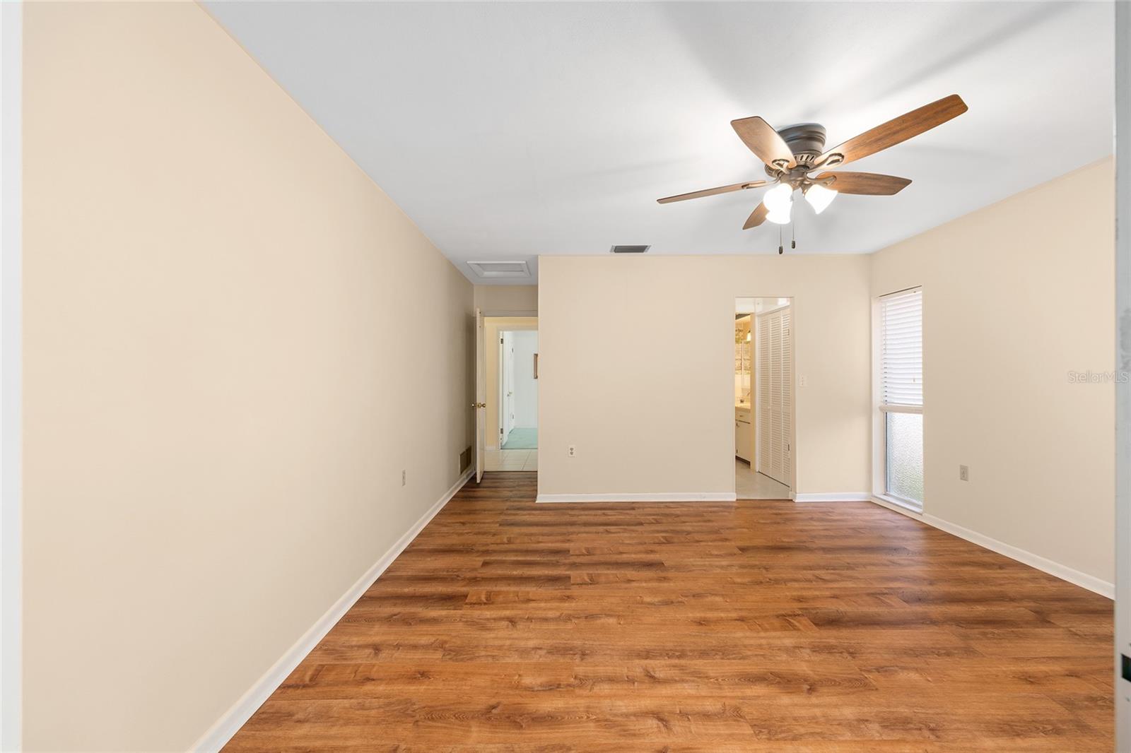 12180 Maple St Property Photo 32