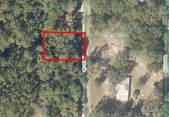 185th Ct Property Photo 2