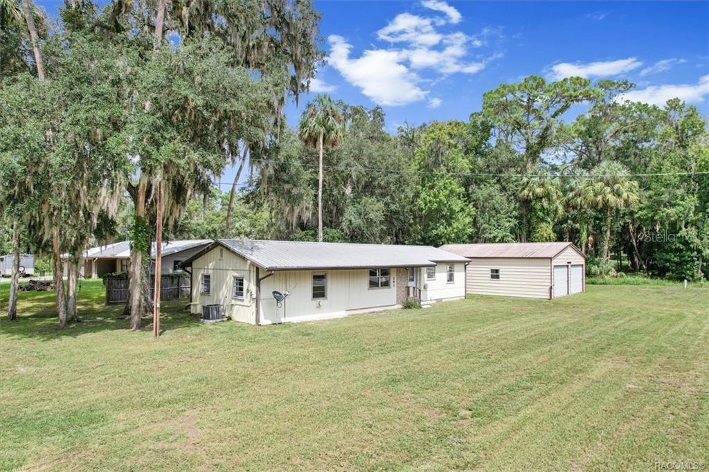 241 Hudson St Property Photo