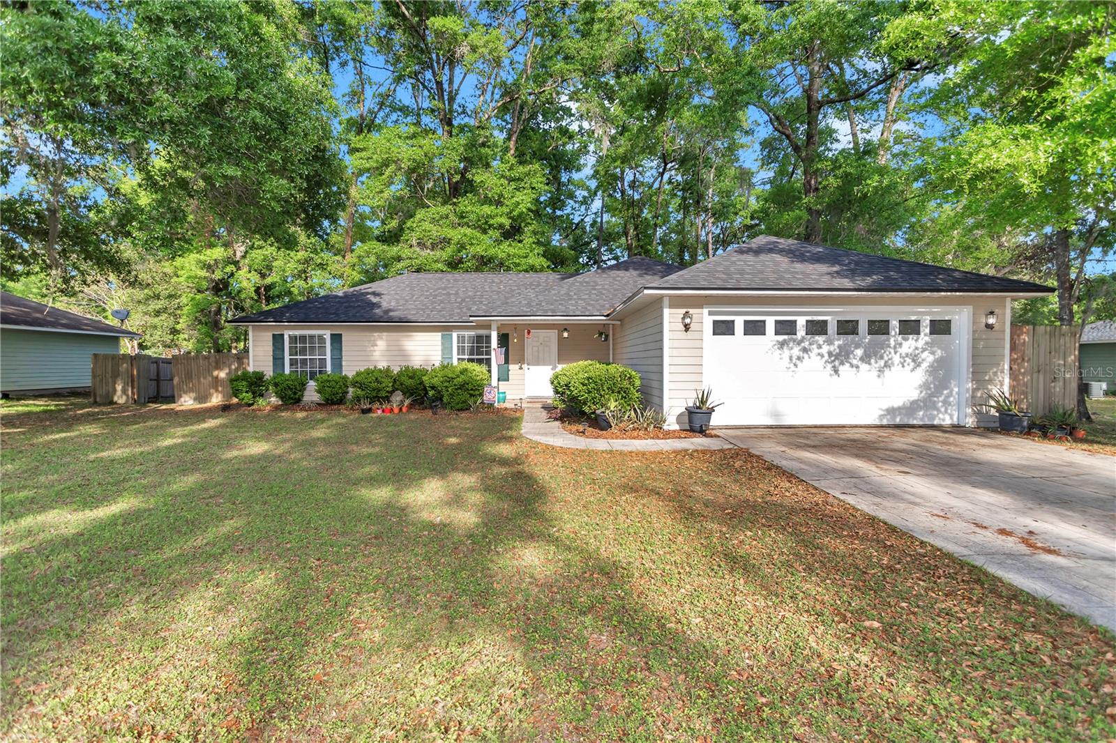 257 Se Forest Ter Property Photo