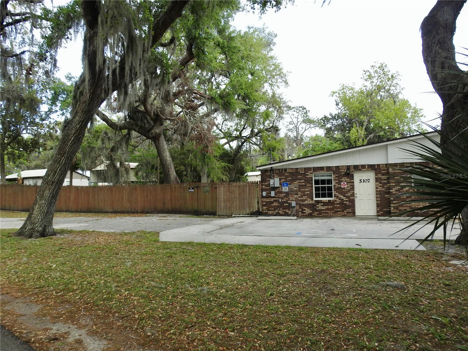 5107 County Road 163 Property Photo 5
