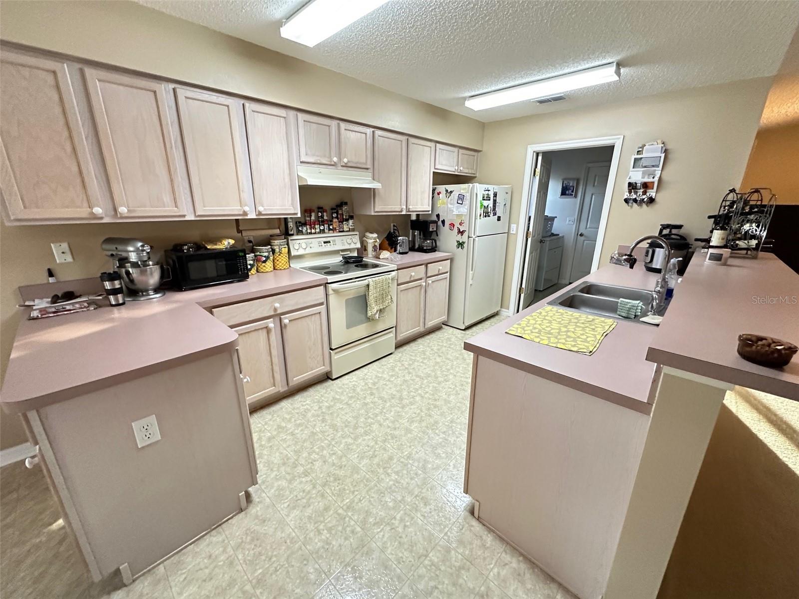 32905 Timberwood Dr Property Photo 5