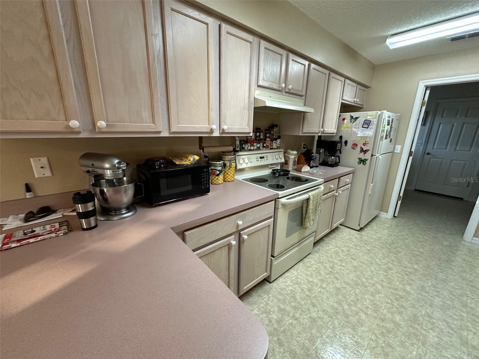 32905 Timberwood Dr Property Photo 6