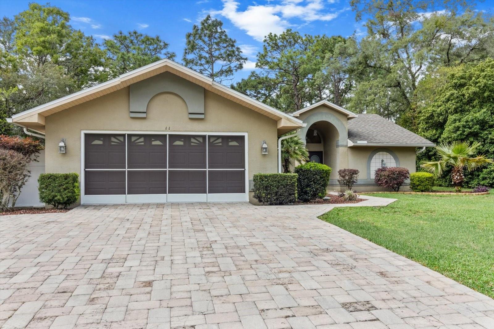 11 Sweetgum Ct S Property Photo