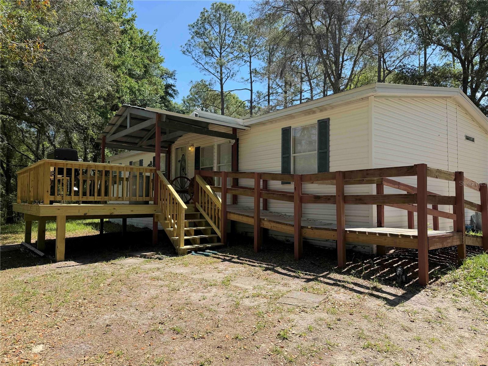 1550 Se 111th Ct Property Photo 3