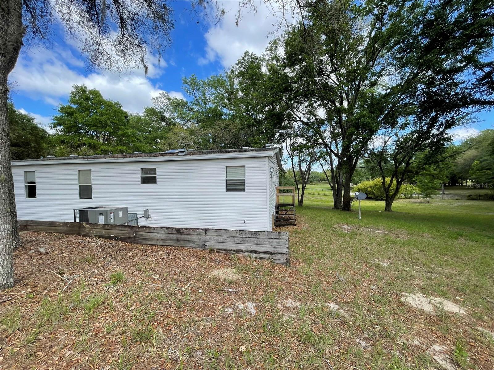 1550 Se 111th Ct Property Photo 31
