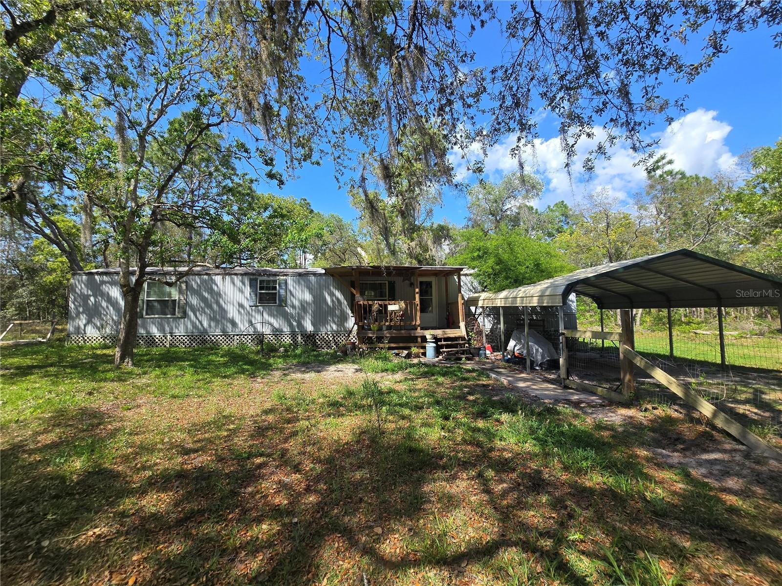 6419 W Oaklawn St Property Photo