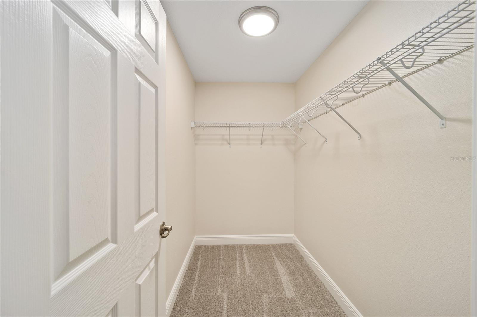 2398 W Devon Dr Property Photo 13