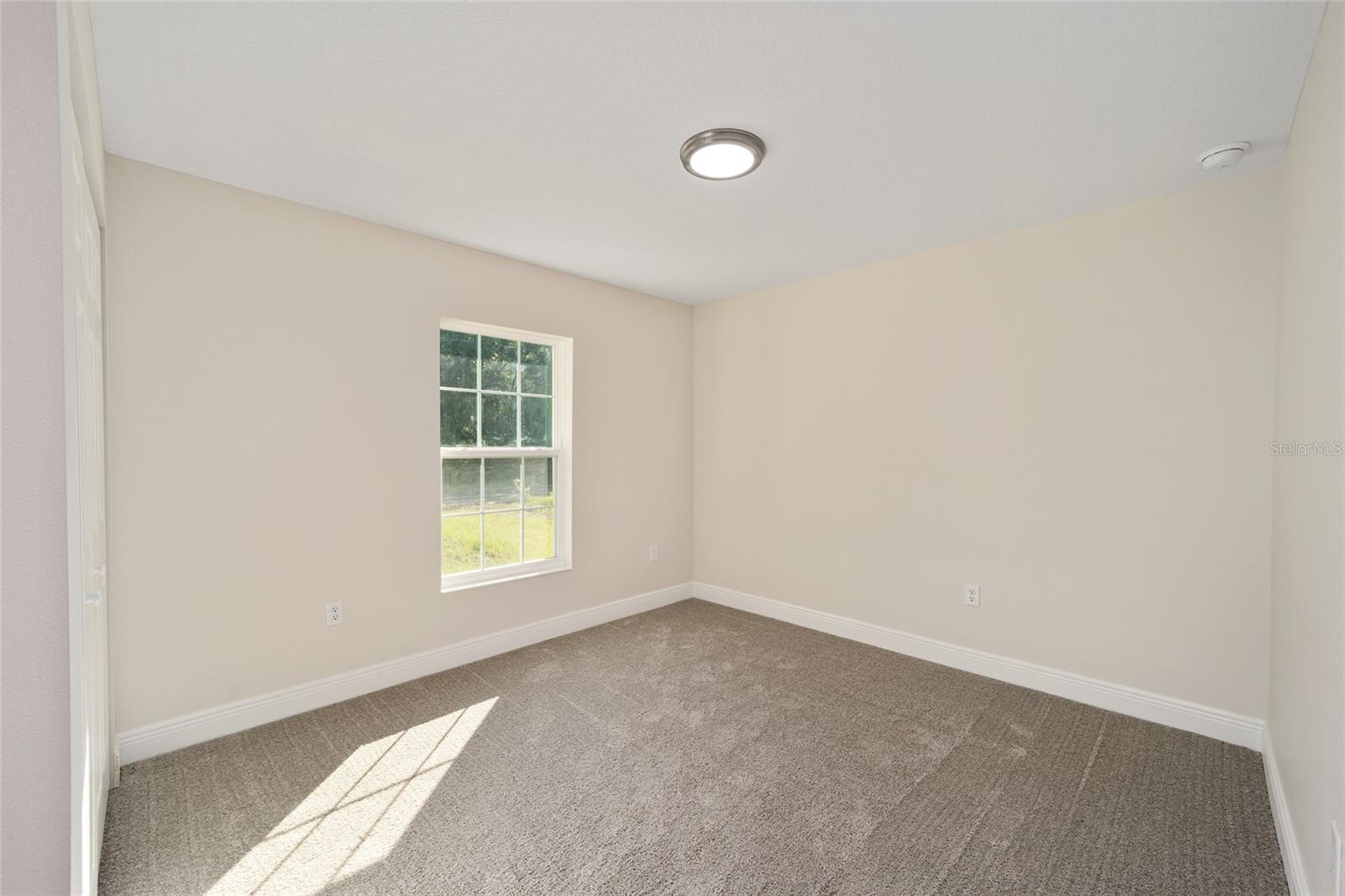 2398 W Devon Dr Property Photo 14