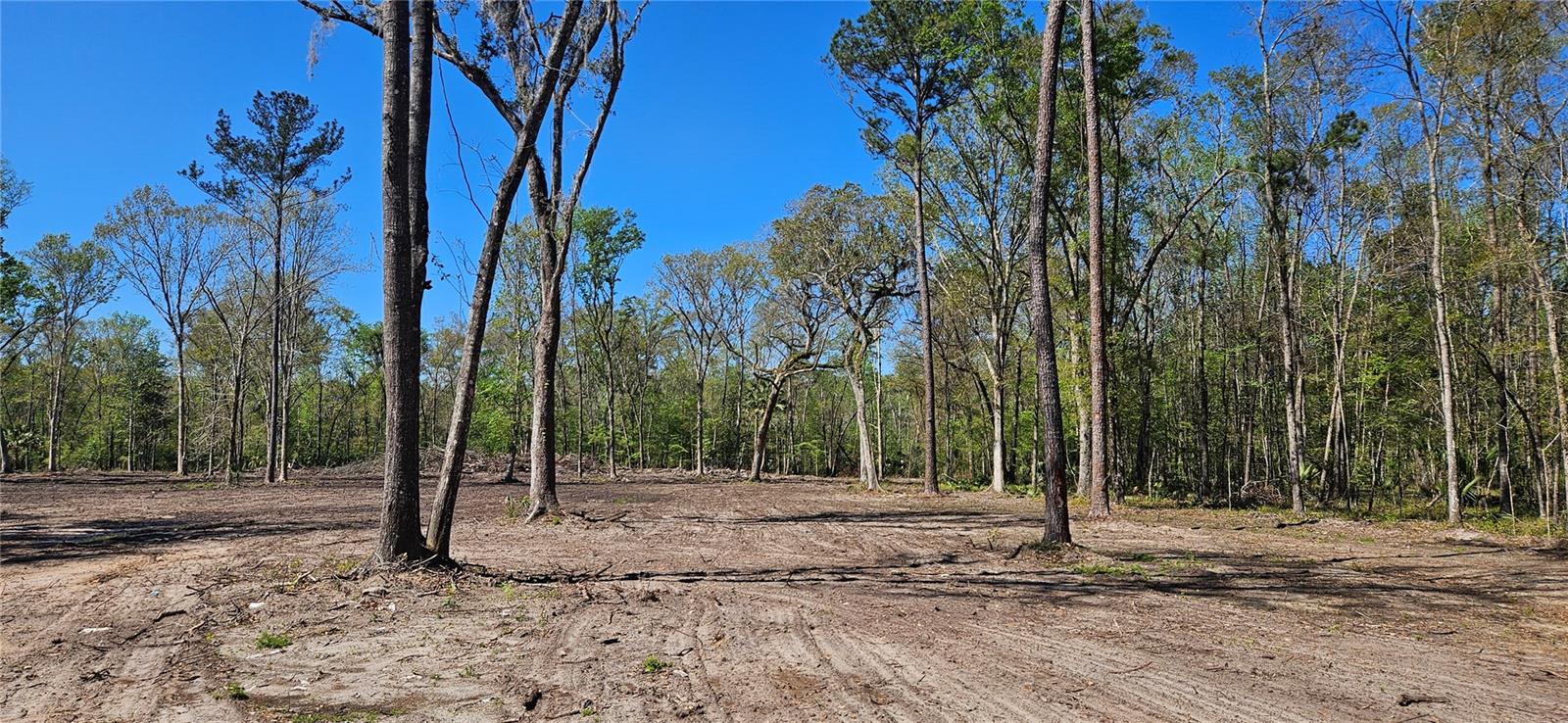22ac Nw 193rd St Property Photo 2