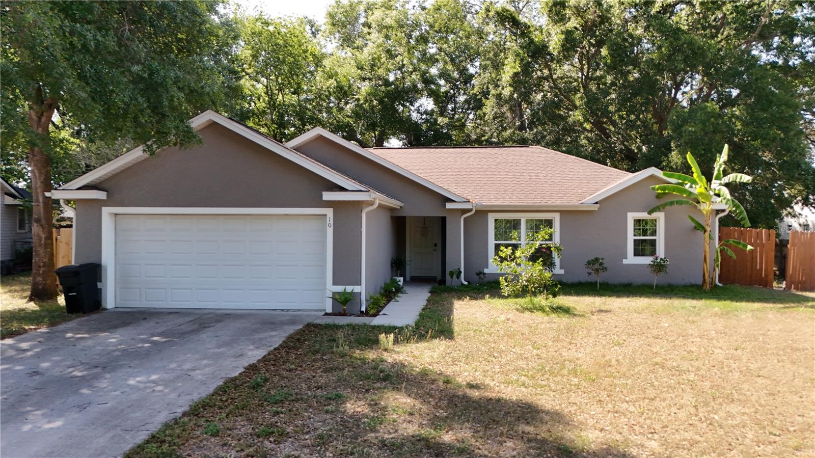10 Banyan Track Way Property Photo