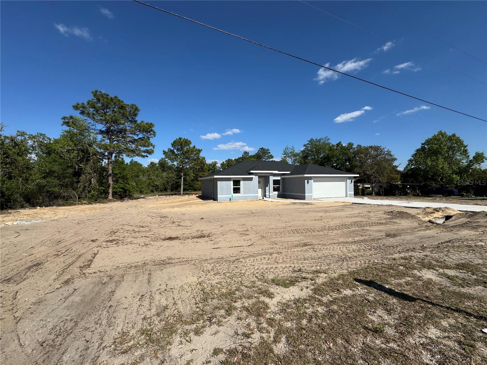 4573 Sw Carnation Ct Property Photo