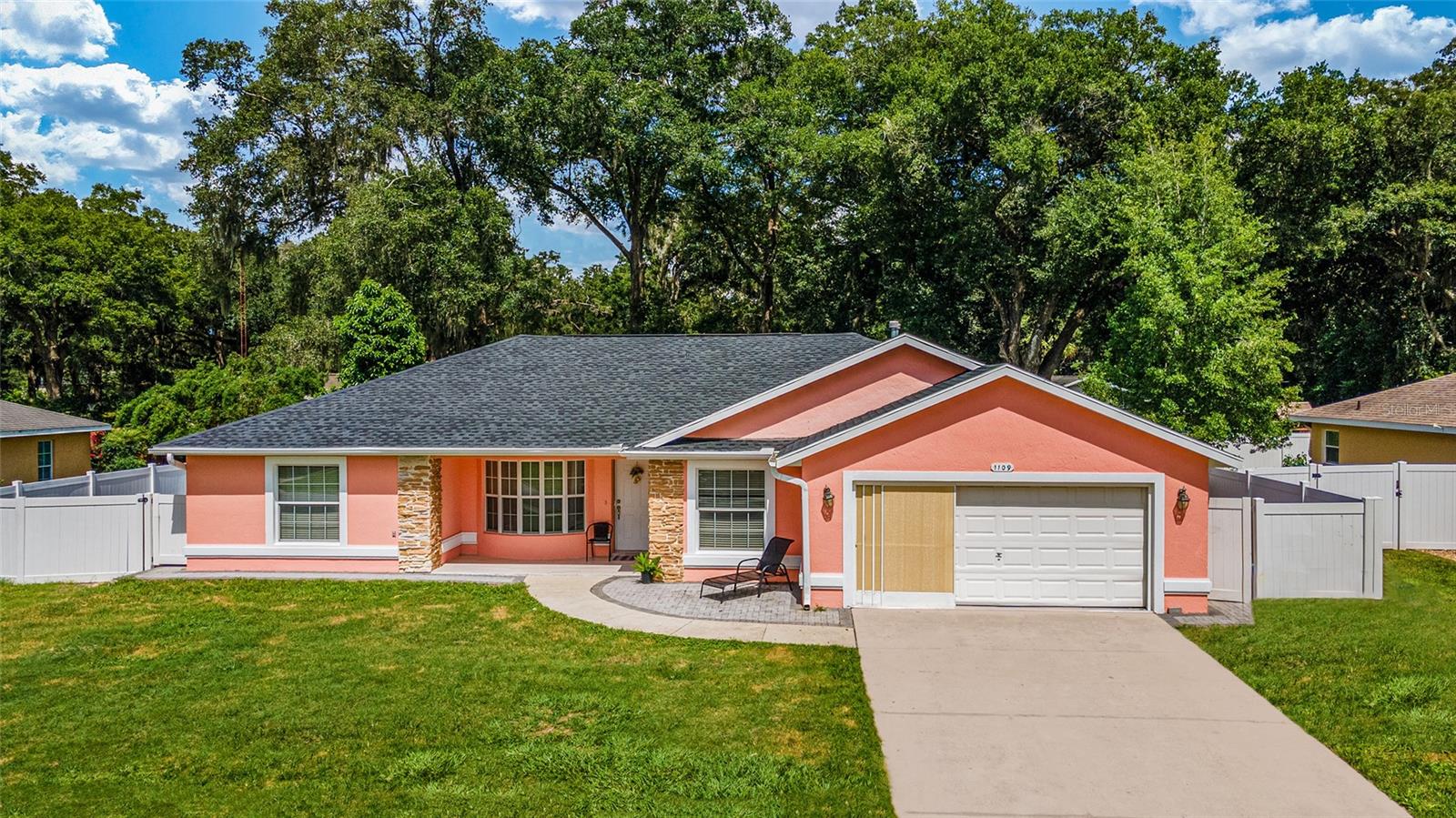 Vanguard High School Real Estate Listings Main Image