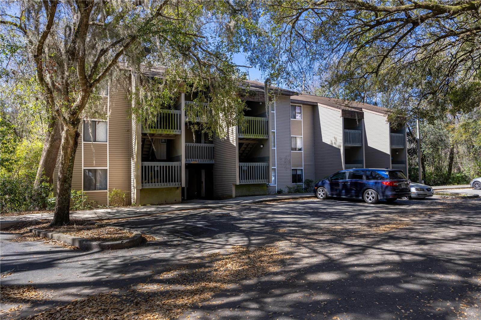 83 SE 16TH AVE #E103