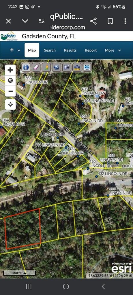 Lincoln Dr Property Photo