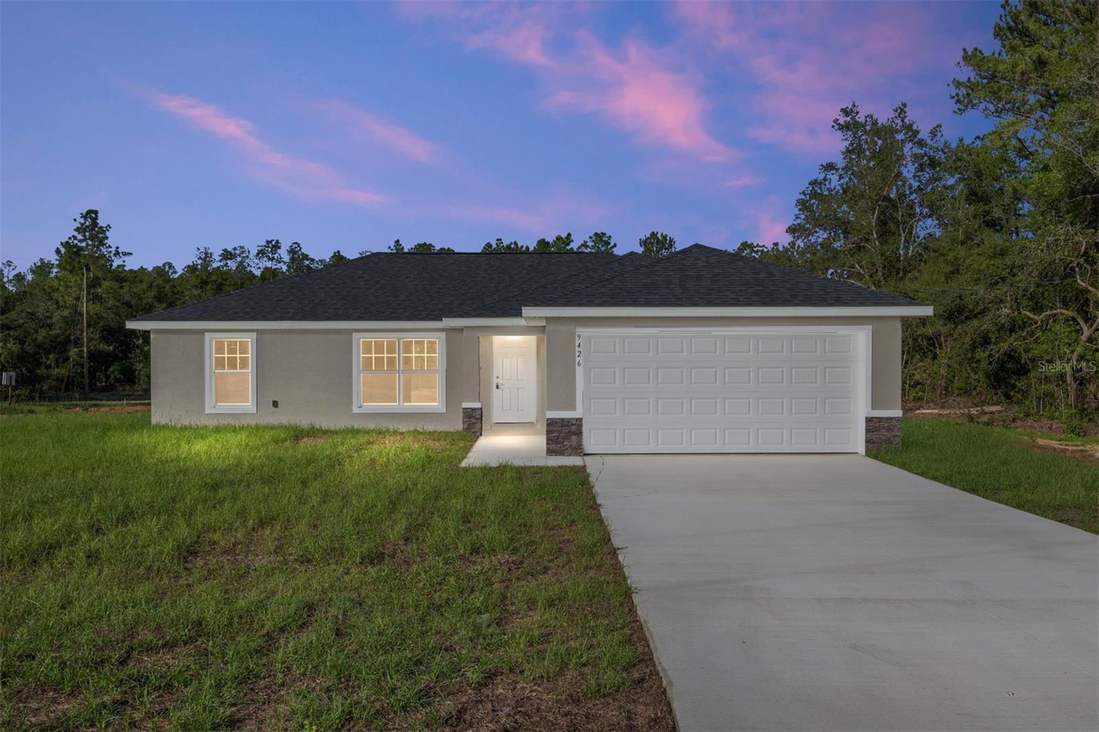 9065 N ARCADIA WAY Property Photo 1