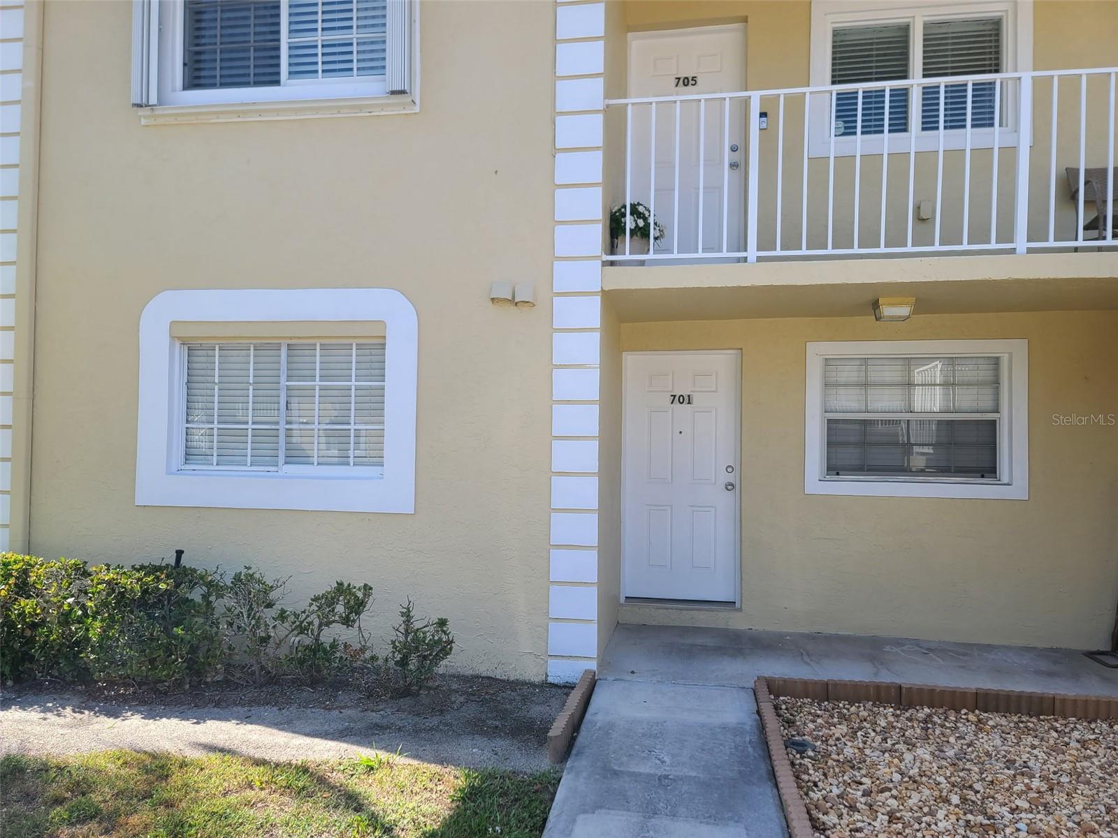 701 Palm Beach Trace Dr #701 Property Photo 1