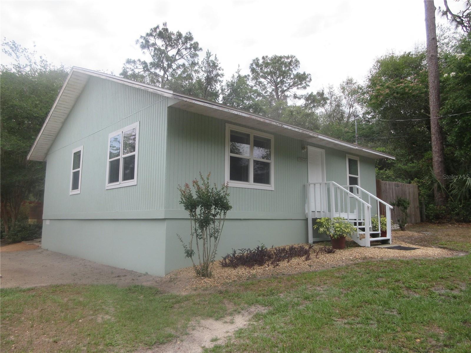 5949 Se 164th Ct Property Photo 1