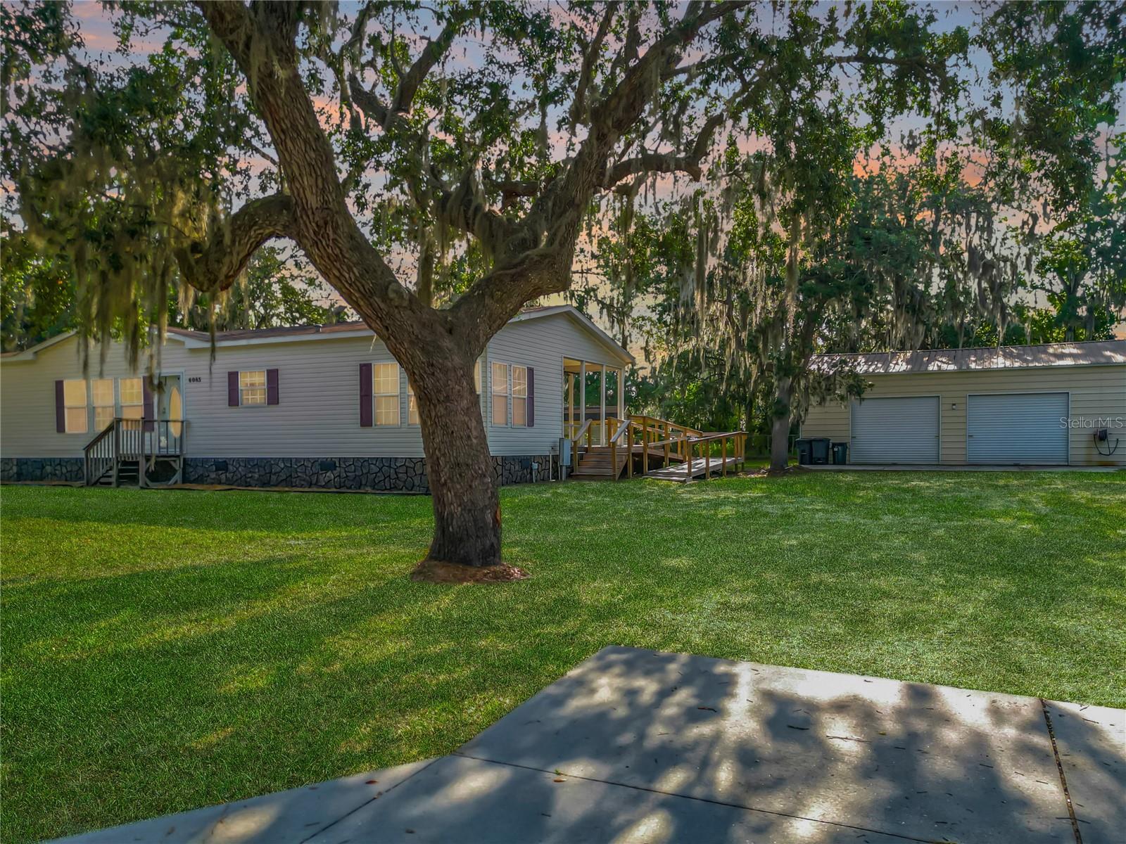 6085 N Tsala Apopka Dr Property Photo 1