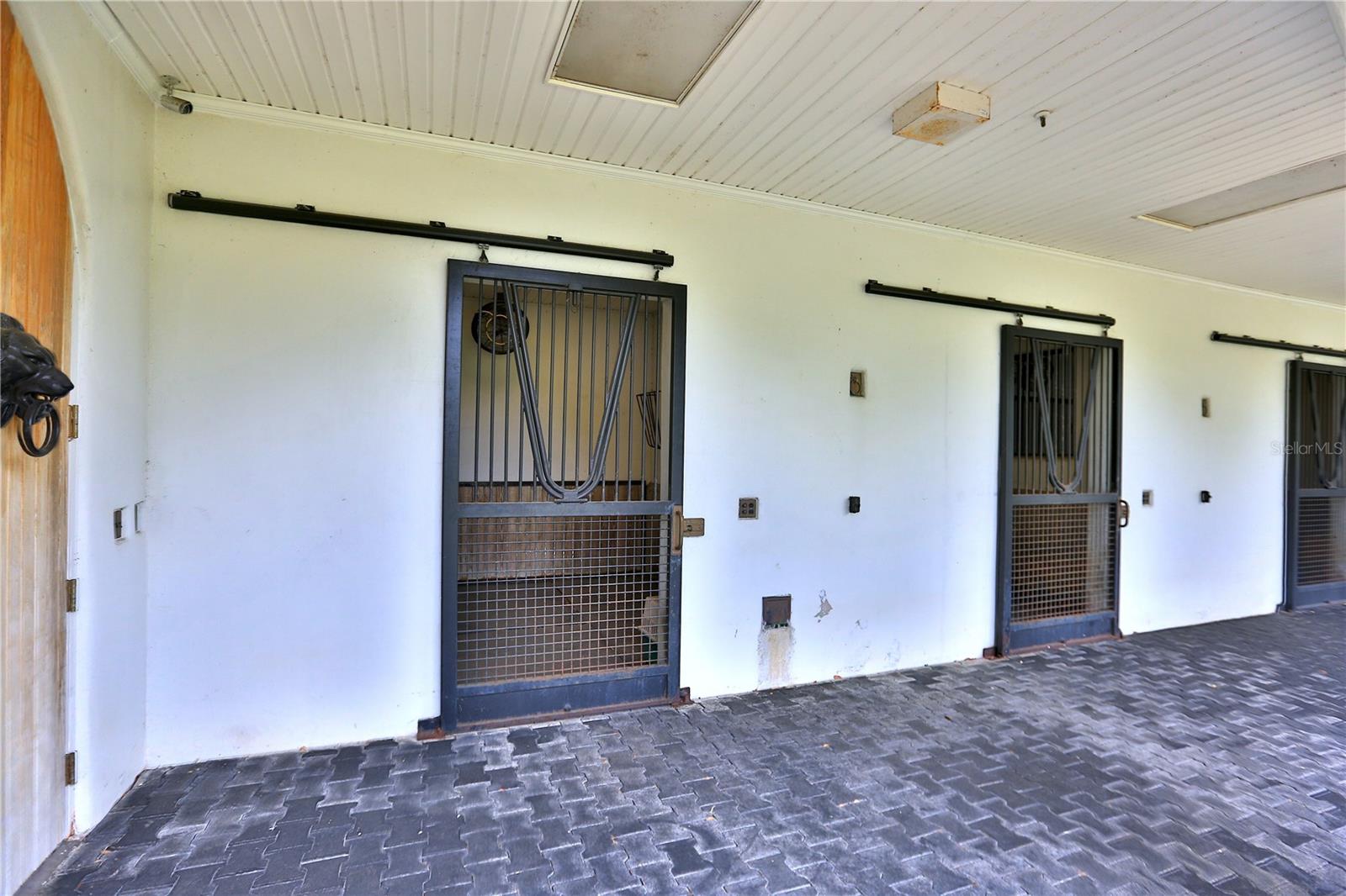500 Se 69th Pl Property Photo 9