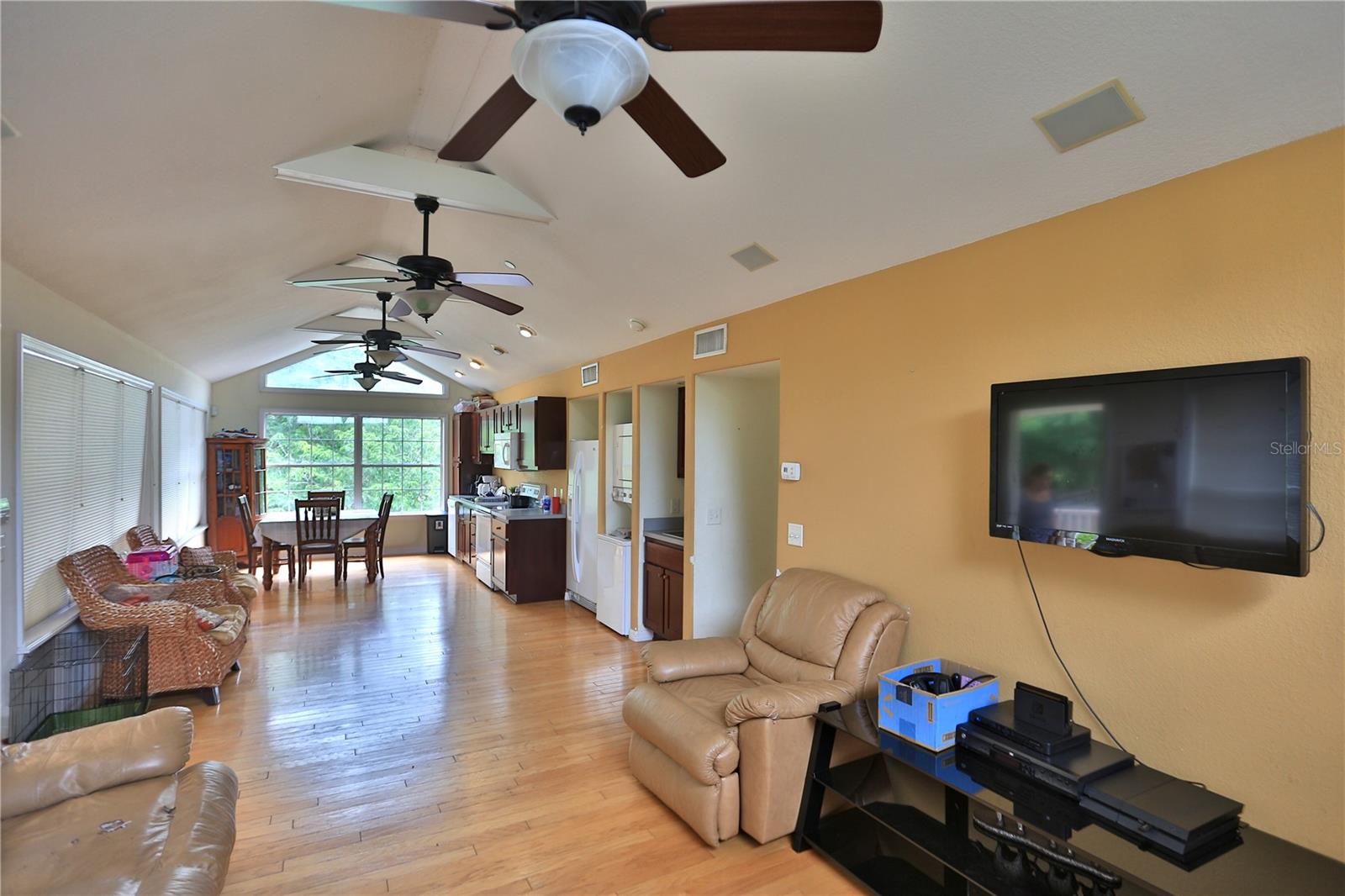 500 Se 69th Pl Property Photo 12