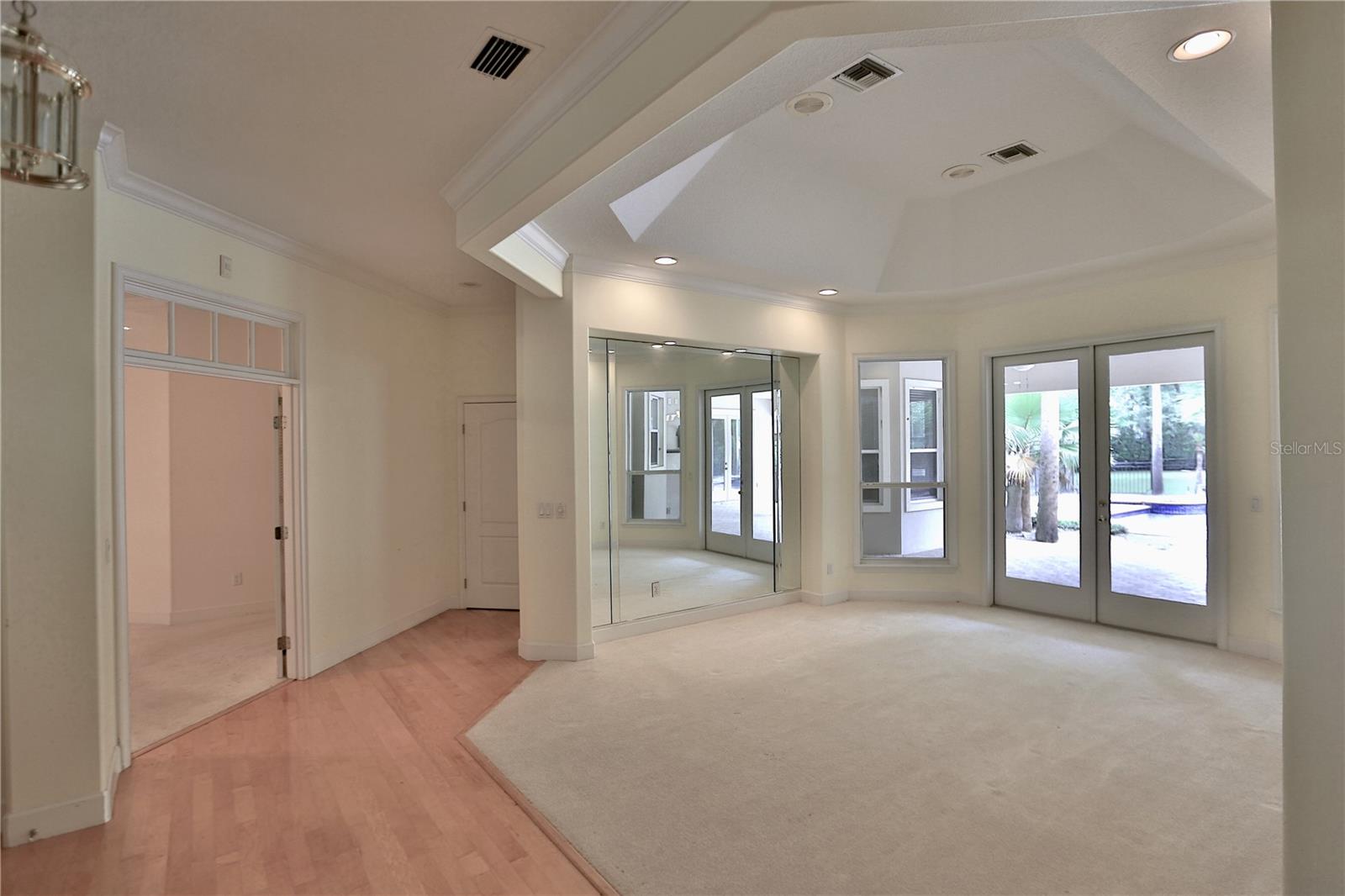 500 Se 69th Pl Property Photo 23