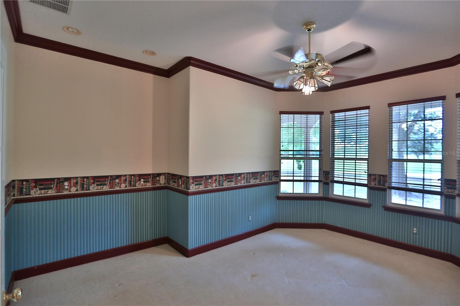 500 Se 69th Pl Property Photo 28
