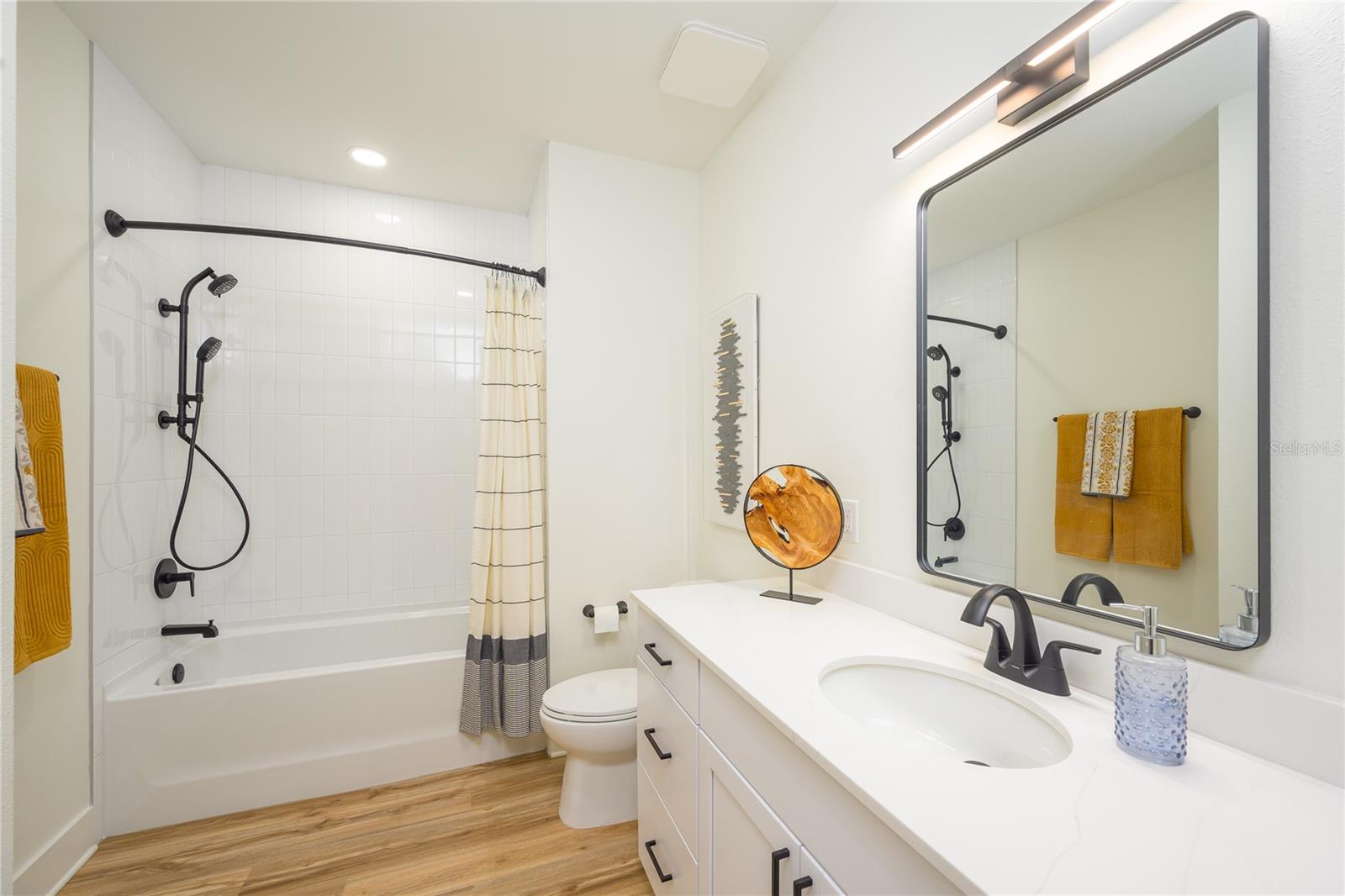 415 Se 1st Ave #103 Property Photo 19
