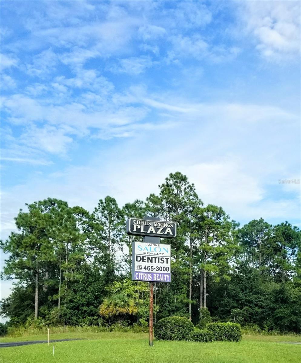 8844 N Lily Dr Property Photo 27