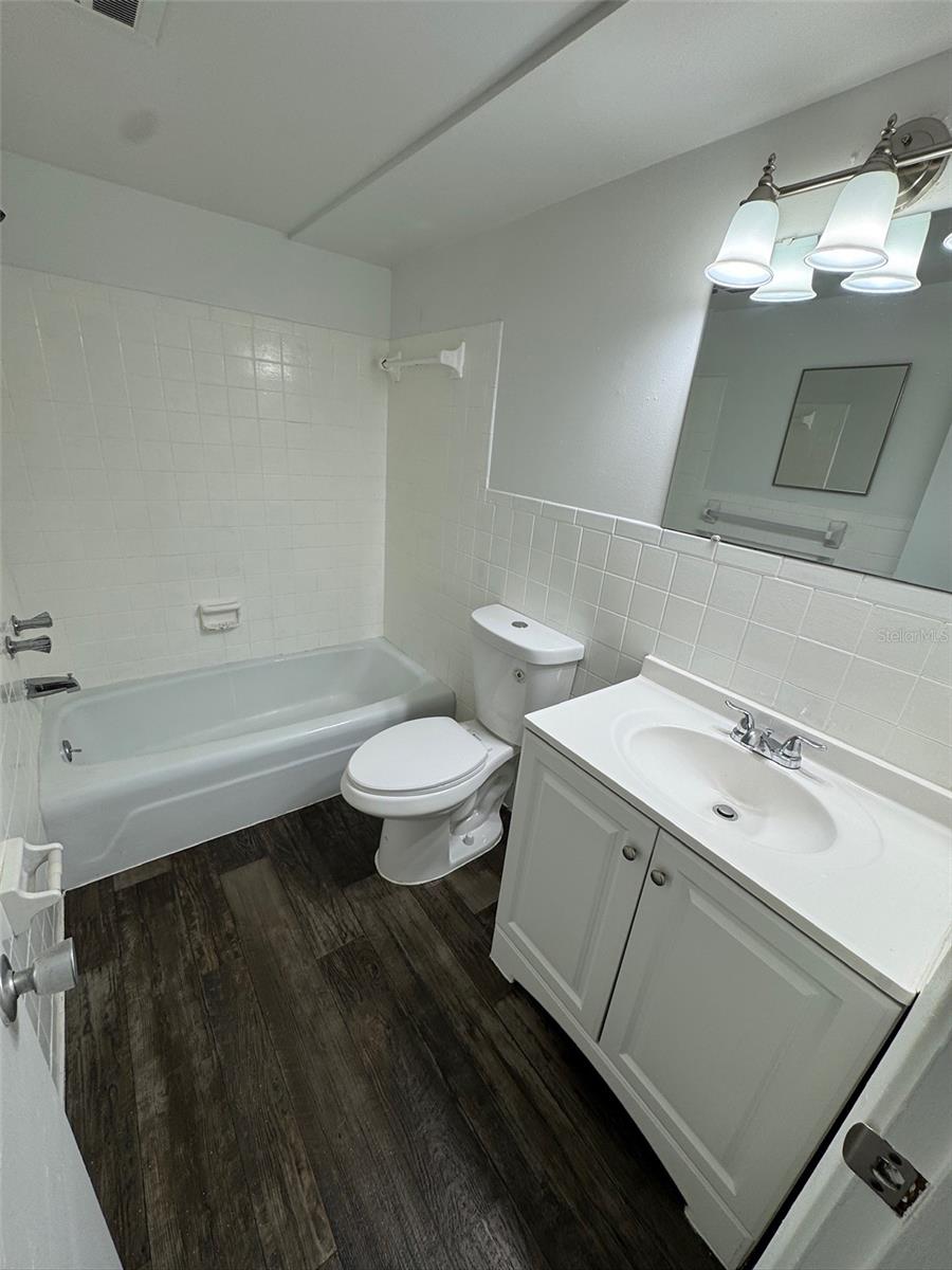 1745-1745 Ne 2nd St #3 Property Photo 8