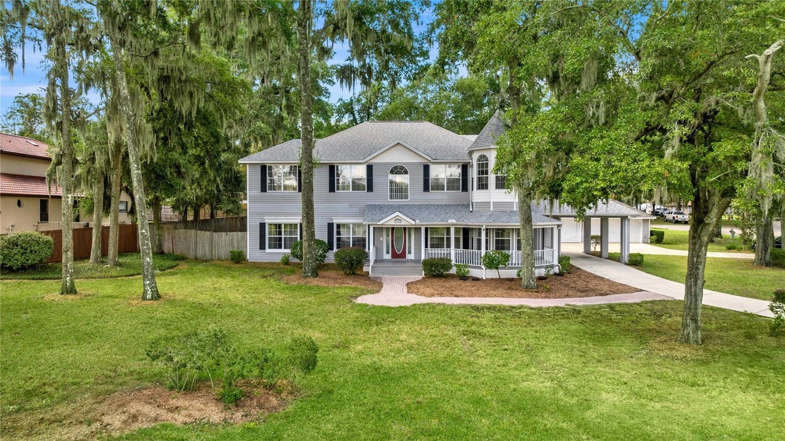 1628 SE 29TH TER Property Photo 1