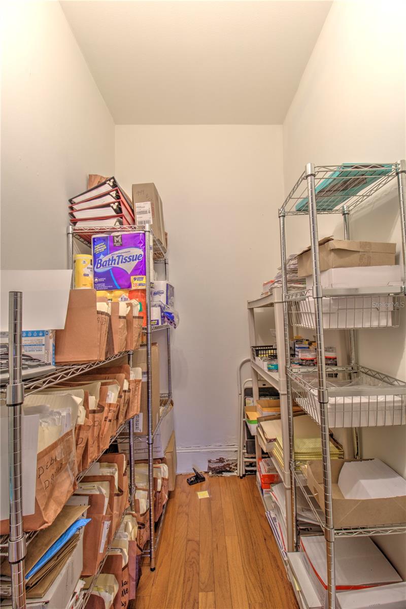 944 E Silver Springs Blvd Property Photo 22