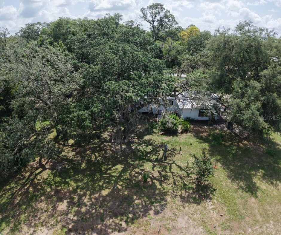 2301 E Graves Ave Property Photo 22