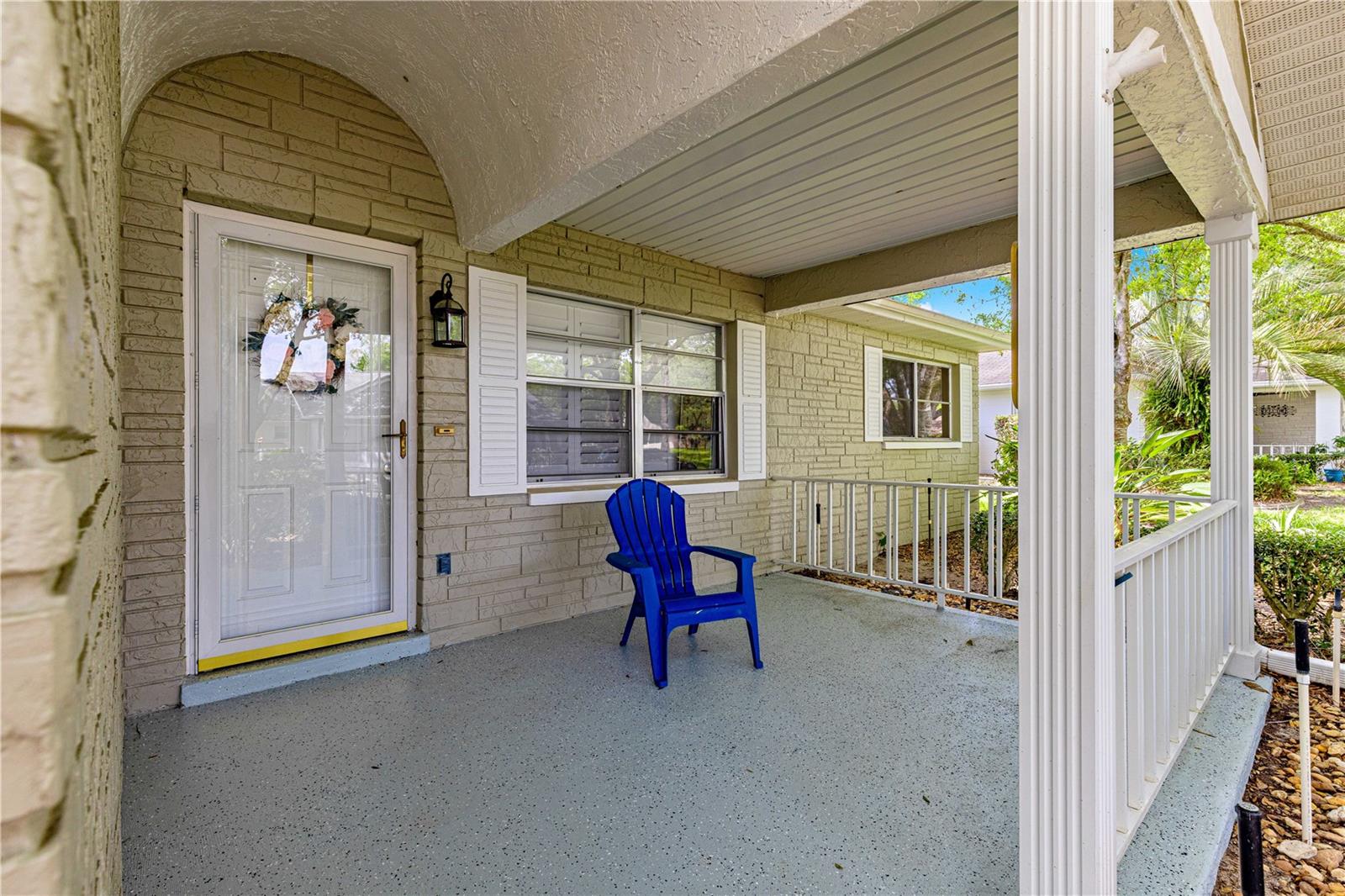 9587 Sw 84th Ter #e Property Photo 2